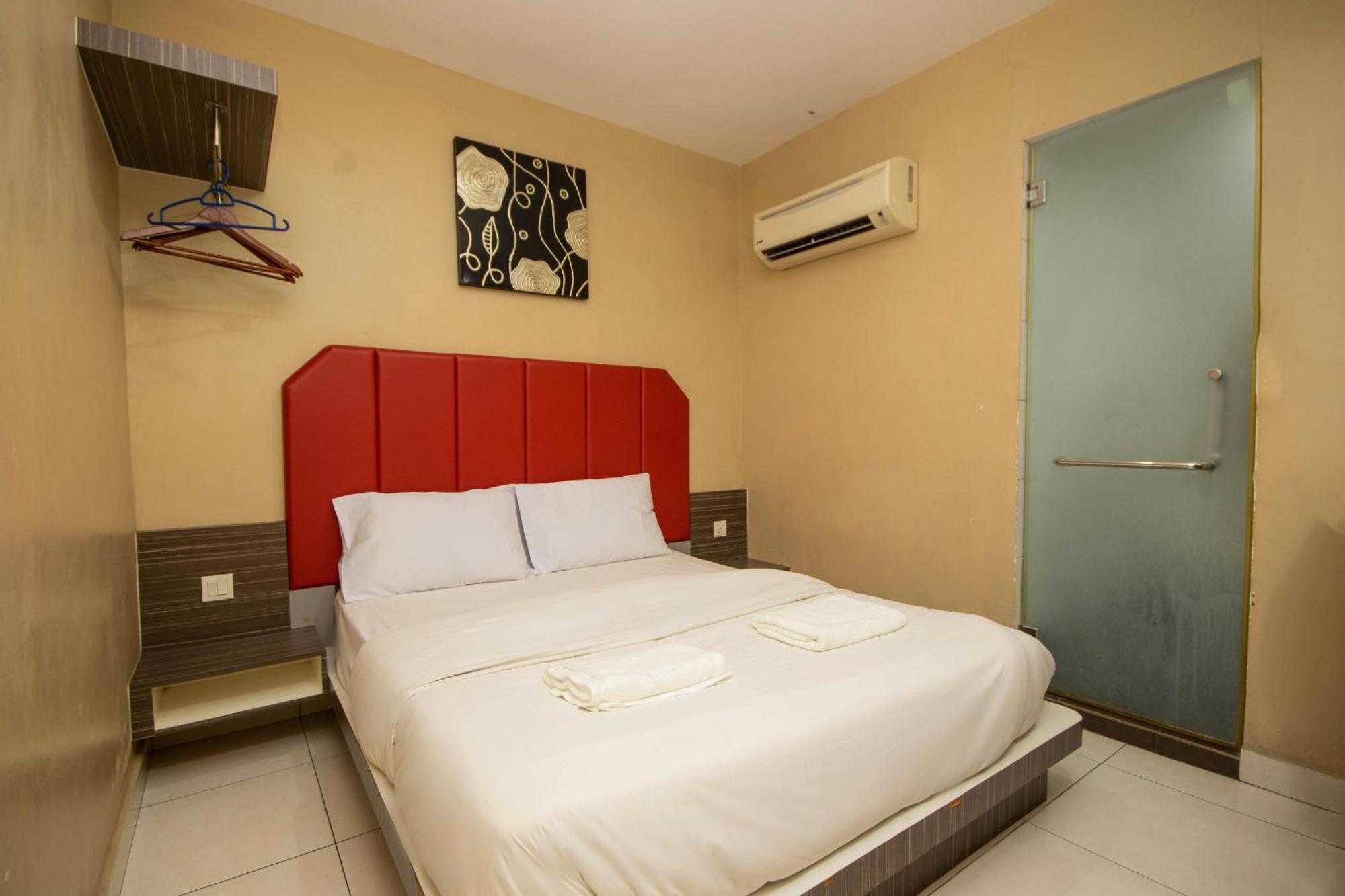 Jq Happy Lumut Hotel Екстериор снимка